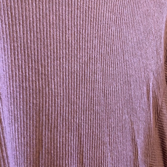 💕Like New EXPRESS sweater💕 - Picture 2 of 5